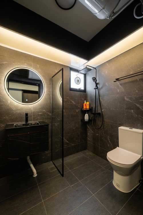 Modern Bathroom at Fernvale Road | 466B