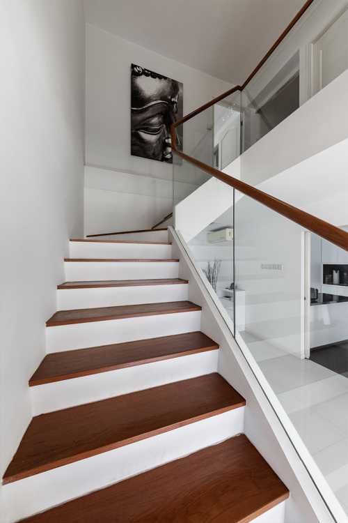 Modern Entryway at Blk 29A Chai Chee Ave