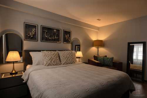 Contemporary Bedroom at Blk 3 Everton Park