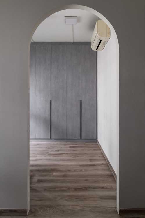 Contemporary Bedroom at 684C Jurong West Street 64