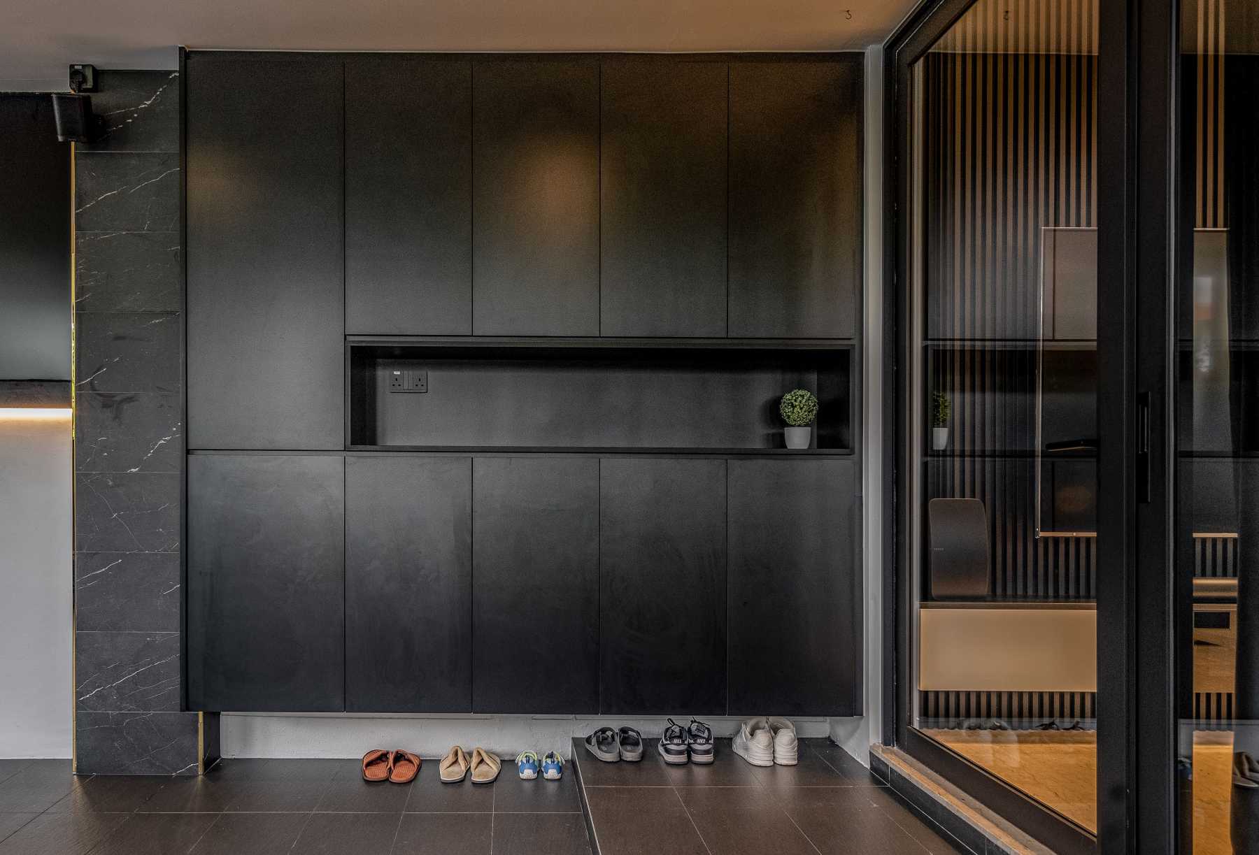 Modern Entryway with Mirror and Small Storage