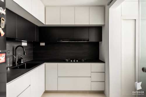 Contemporary Kitchen at Alexandra View