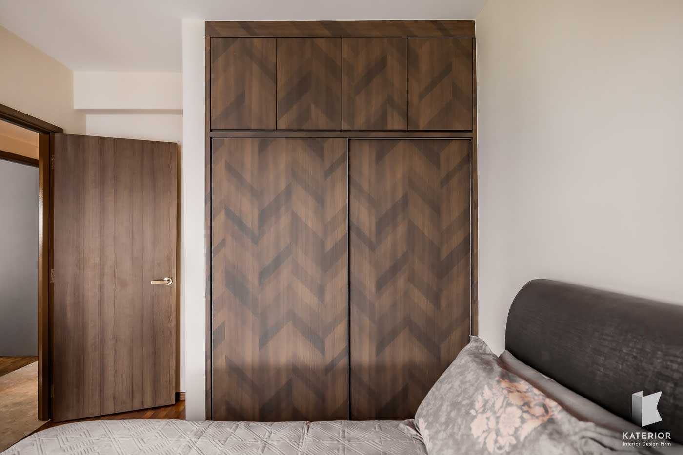Modern Bedroom with Parquet Floor and Wardrobe
