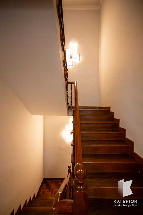 Country Hallway at Mugliston