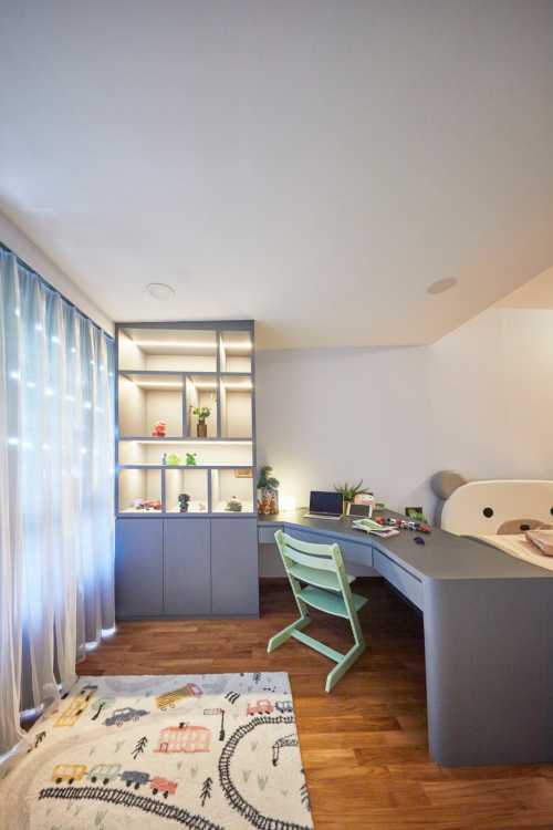 Minimalist Bedroom at Ah Soo Garden