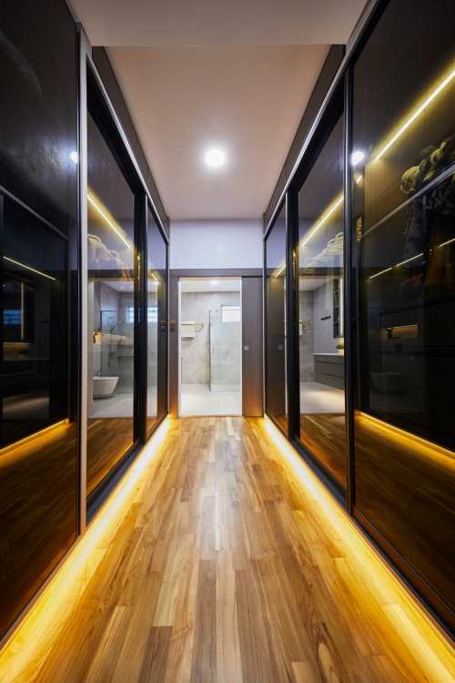 Minimalist Walk-in Wardrobe at Ah Soo Garden