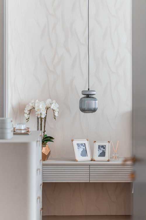 Contemporary Bedroom at Jadescape