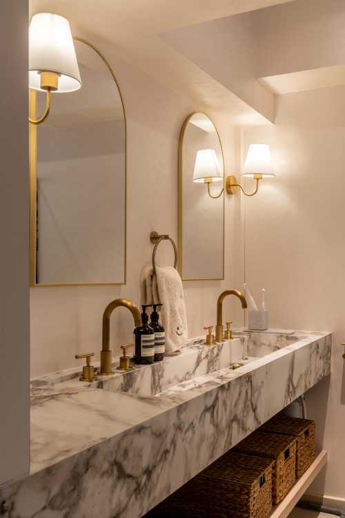 Minimalist Bathroom at 261A Sengkang East Ave