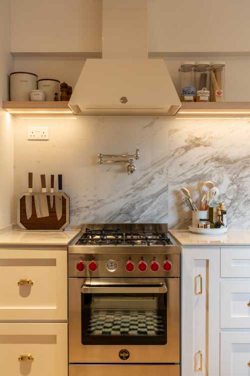 Minimalist Kitchen at 261A Sengkang East Ave