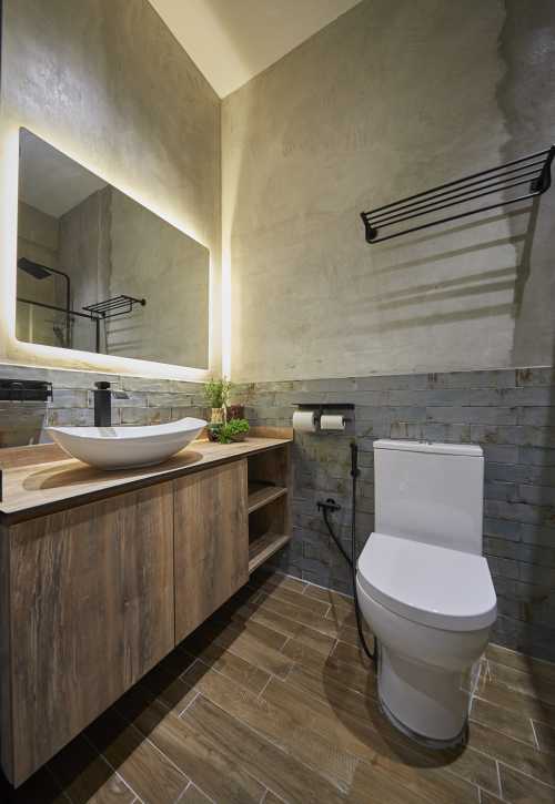 Asian Bathroom at Jalan Kayu