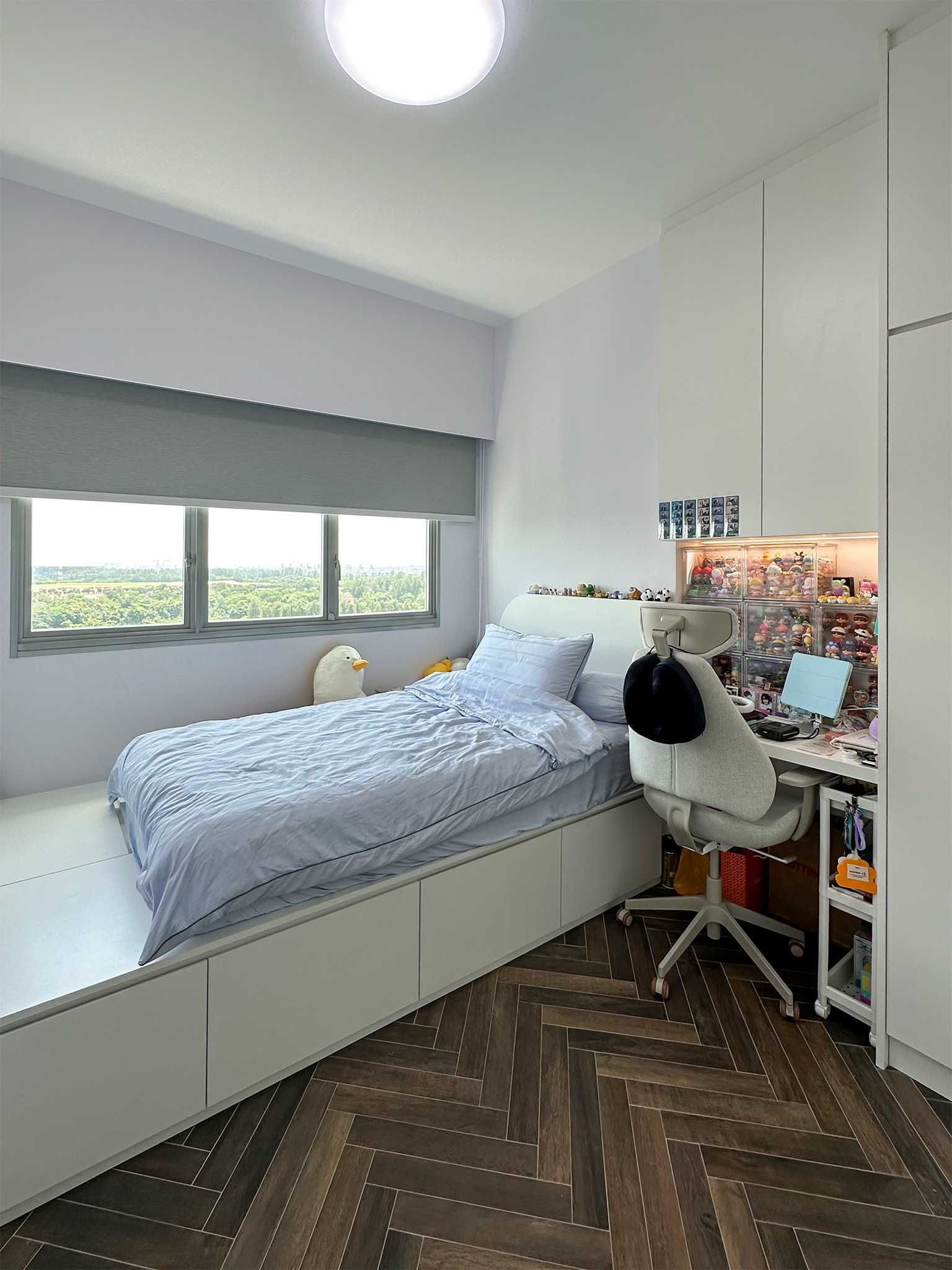 Scandinavian Bedroom with Parquet Floor and Marble Floor