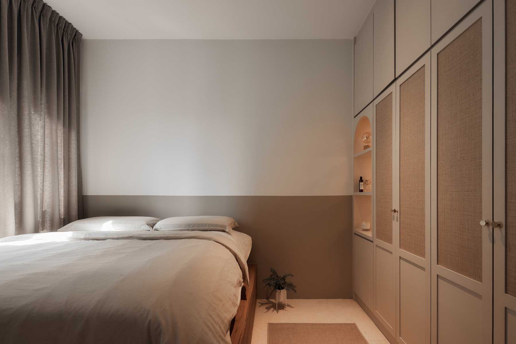 Modern Bedroom with Platform Bed and Wardrobe
