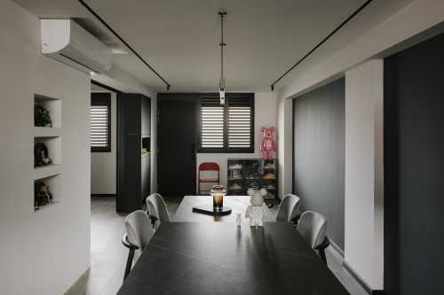 Modern Dining Room at 25 Eunos Crescent