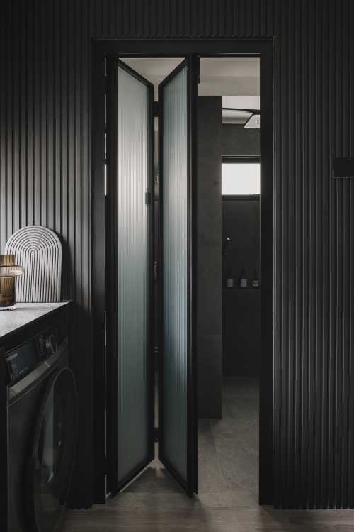 Modern Bathroom at 25 Eunos Crescent