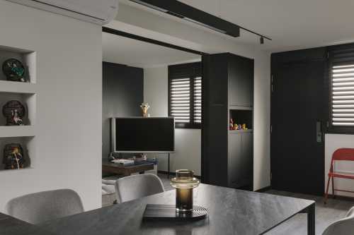 Modern Dining Room at 25 Eunos Crescent