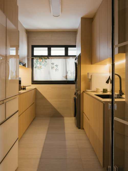 Modern Kitchen at 465A Fernvale Road
