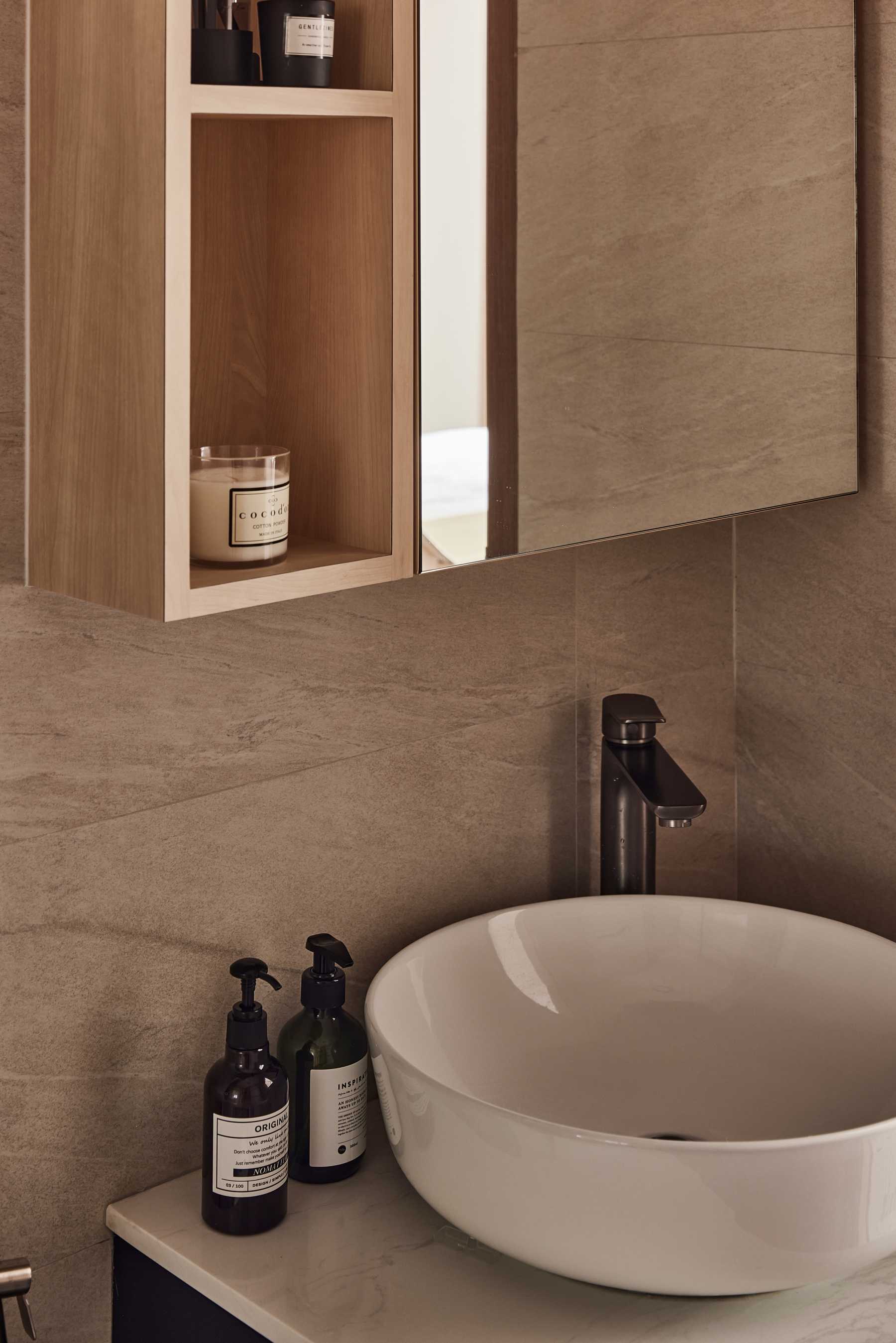 Scandinavian Bathroom with Countertop and Mirror