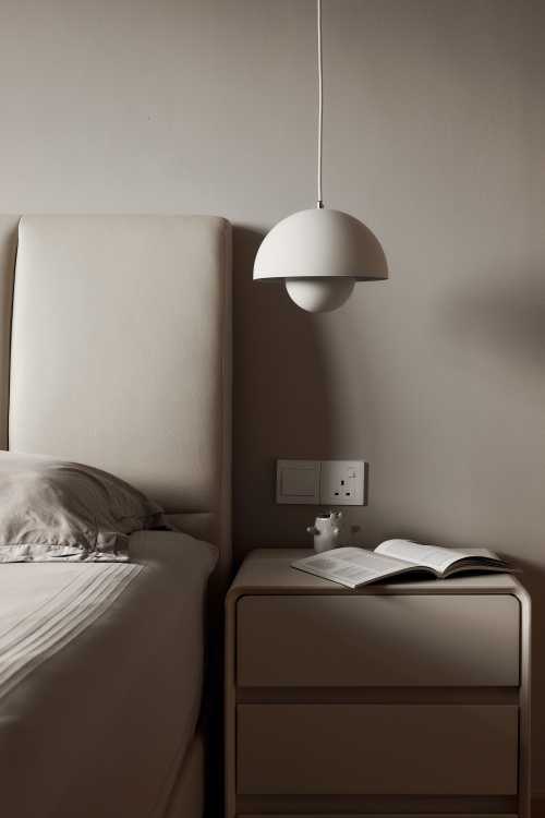 Asian Bedroom at Fernvale Riverbow