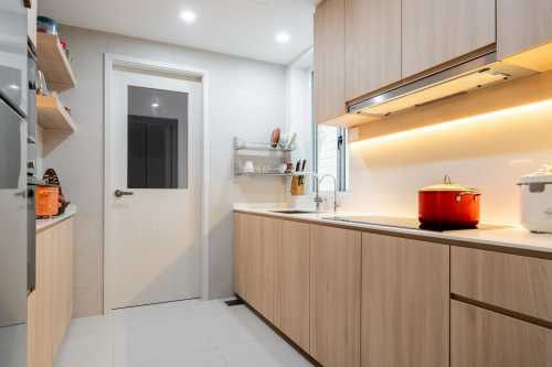 Contemporary Kitchen at Guilin View