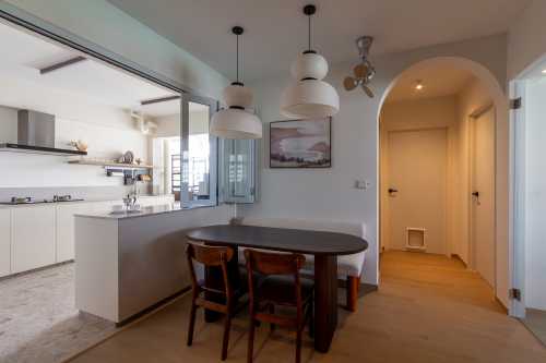 Minimalist Kitchen at Canberra Crescent
