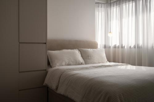 Scandinavian Bedroom at 464 Clementi