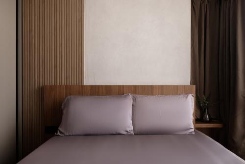 Industrial Bedroom at Sitrling