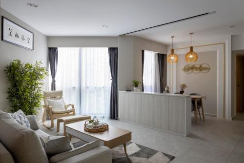 Asian Living Room at Regentville