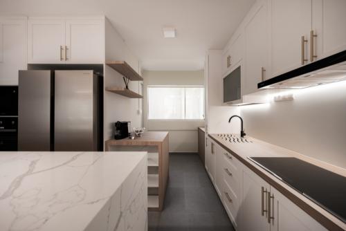 Scandinavian Kitchen at Bukit Batok West