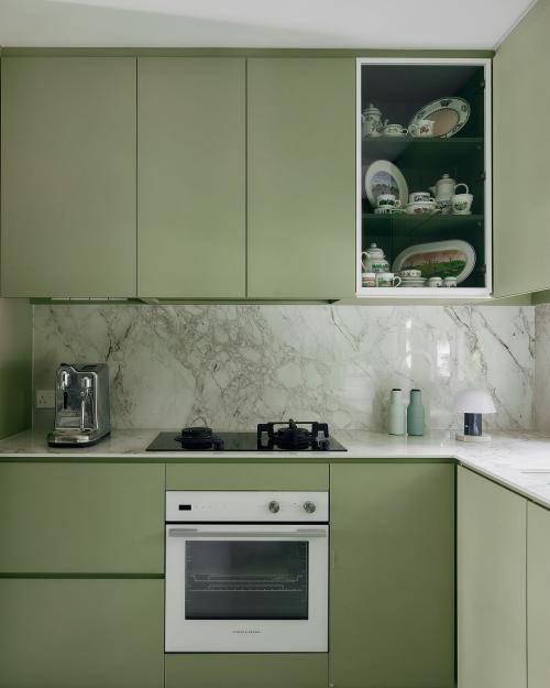 Contemporary Kitchen at 388 Uber