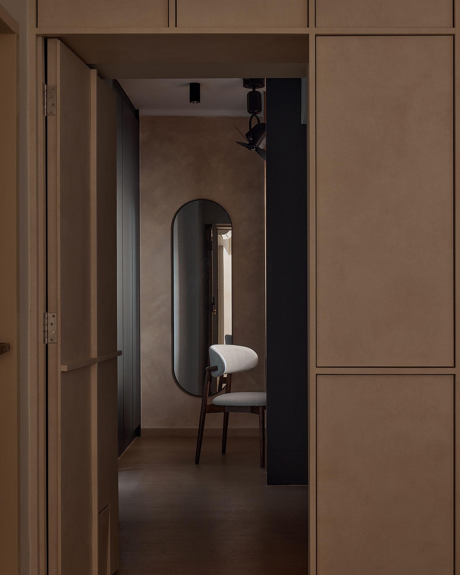 Contemporary Bedroom with Vinyl Flooring and Wardrobe
