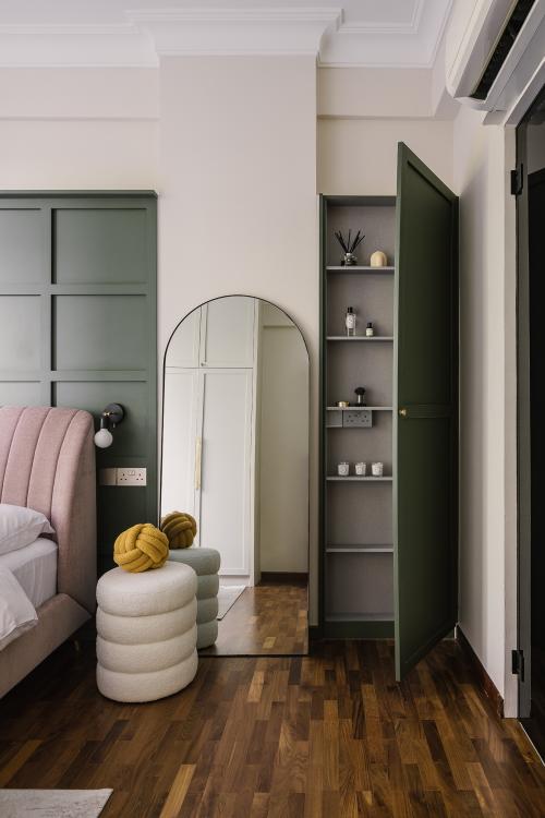 Contemporary Bedroom at Fort Gardens