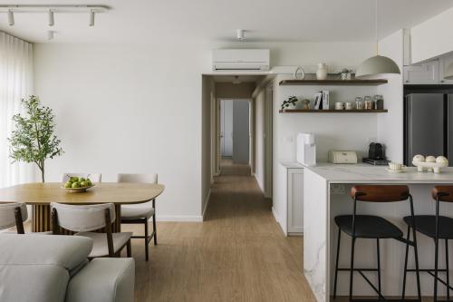 Modern Hallway at 278A Compassvale Bow