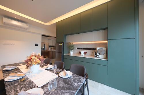 Contemporary Pantry at 370H Anchorage