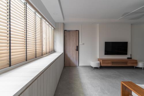 Scandinavian Living Room at 319 Jurong East