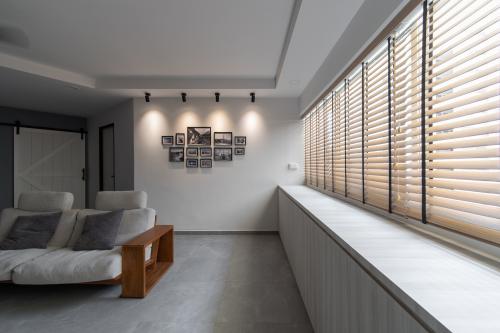 Scandinavian Living Room at 319 Jurong East