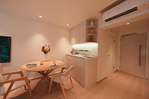 Minimalist Pantry at 311C Clementi