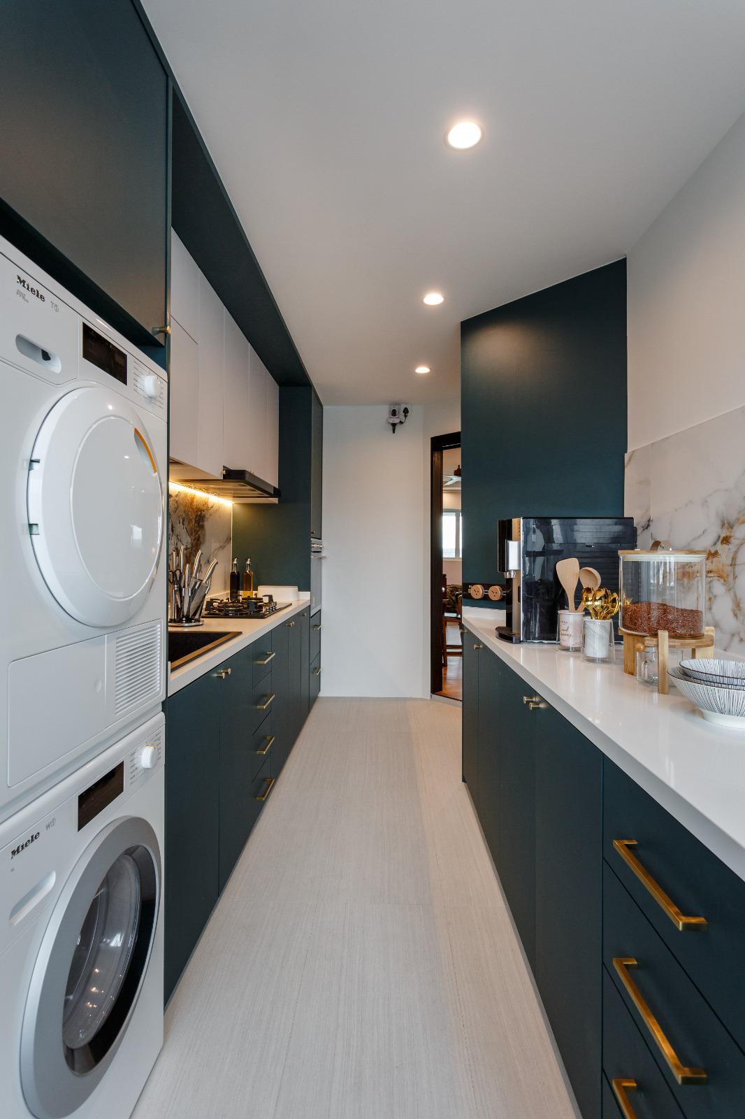 Vintage Kitchen with Countertop and Homogeneous Tiles