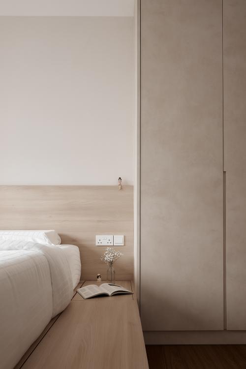 Scandinavian Bedroom at Northshore Edge