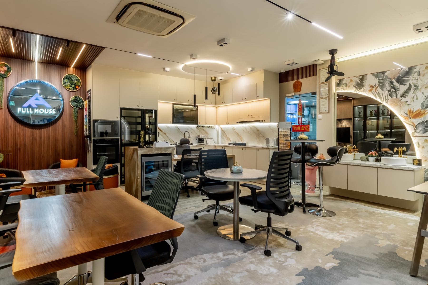 Contemporary Kitchen with Feature Wall and Mirror