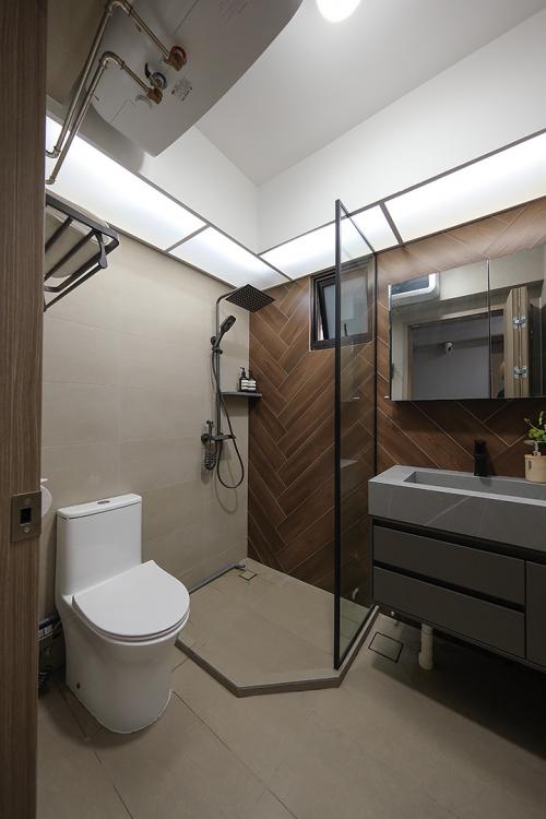 Minimalist Bathroom at 129A Plantation Cresent