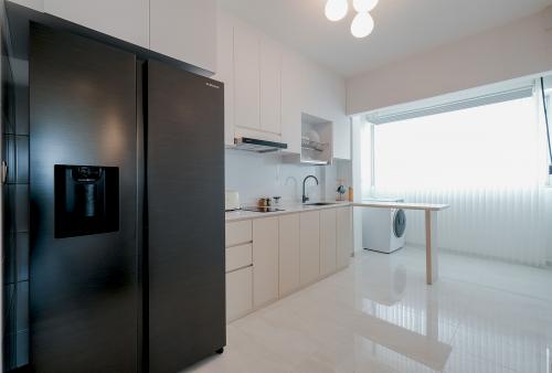 Minimalist Kitchen at 526D Pasir Ris