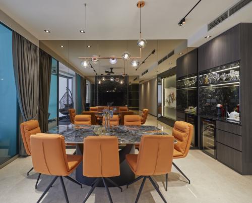 Scandinavian Dining Room at Lush of Holland Hill