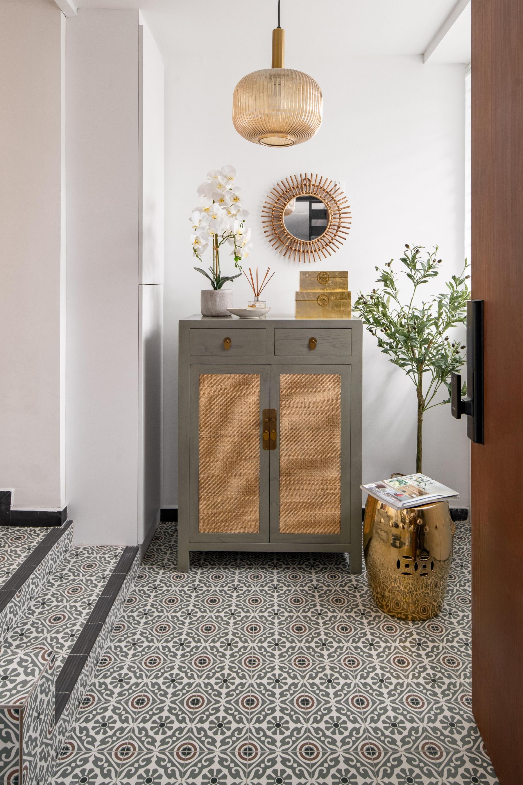 Scandinavian Entryway with Mirror and Storage Cabinets