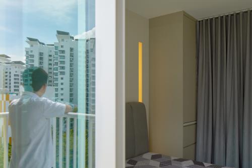 Modern Bedroom at Punggol Central