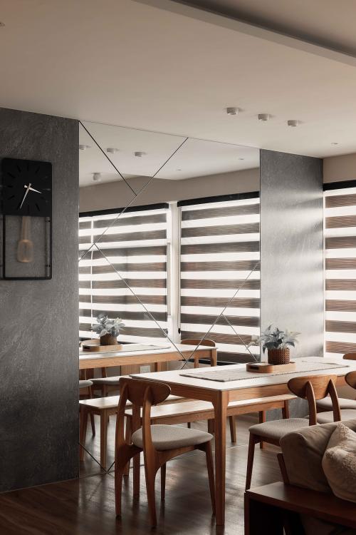 Scandinavian Dining Room at 18C Holland Drive