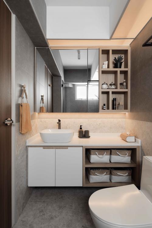 Scandinavian Bathroom at 18C Holland Drive