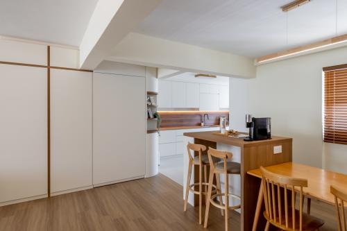 Scandinavian Dining Room at Tampines Avenue 4