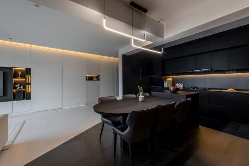 Contemporary Dining Room at Tampines Street 62