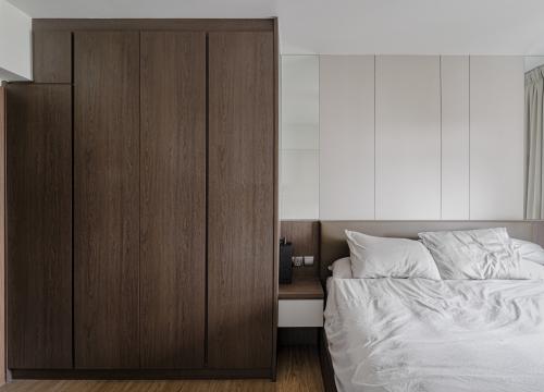 Scandinavian Bedroom at 402A Northshore Drive