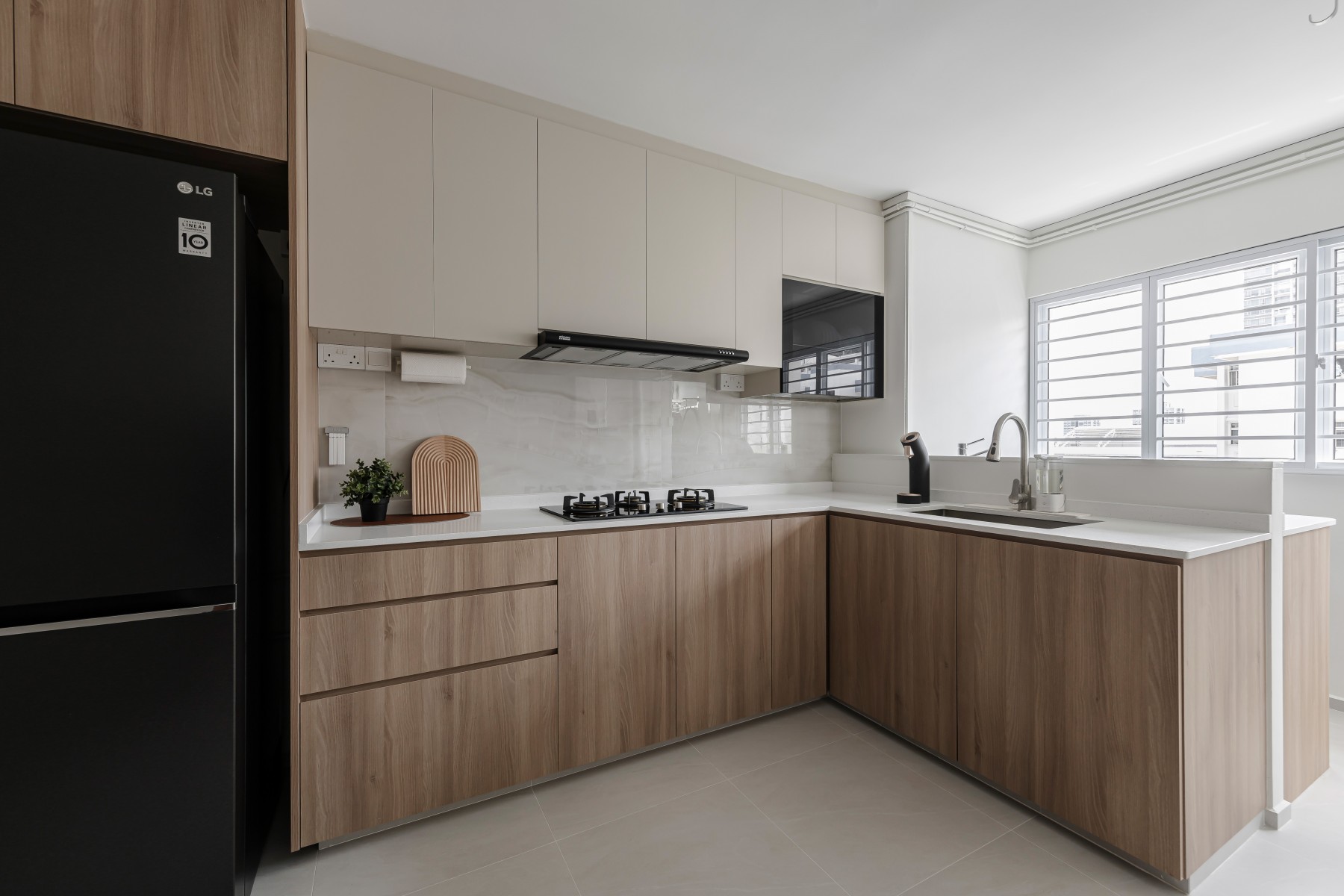 Scandinavian Kitchen with Countertop and Homogeneous Tiles